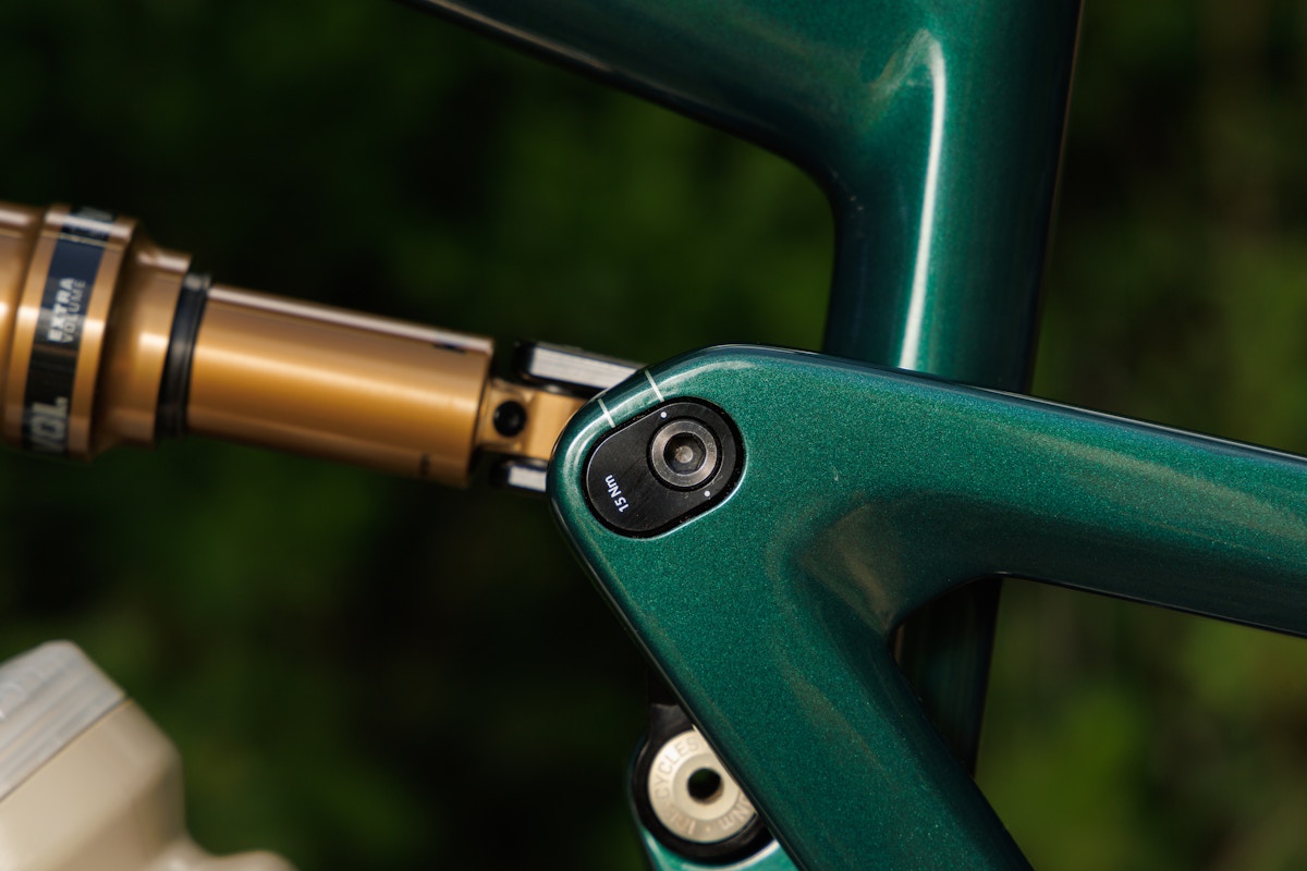 Ibis Cycles Ripley V5 Green Flash shock detail